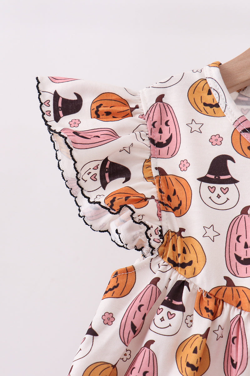 Pumpkin ruffle shorts set
