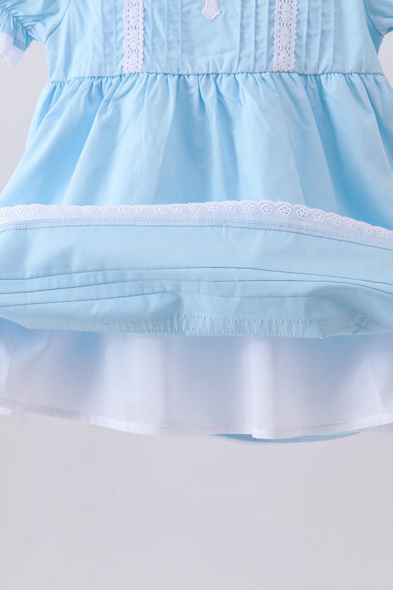 Blue cross embroidery lace dress